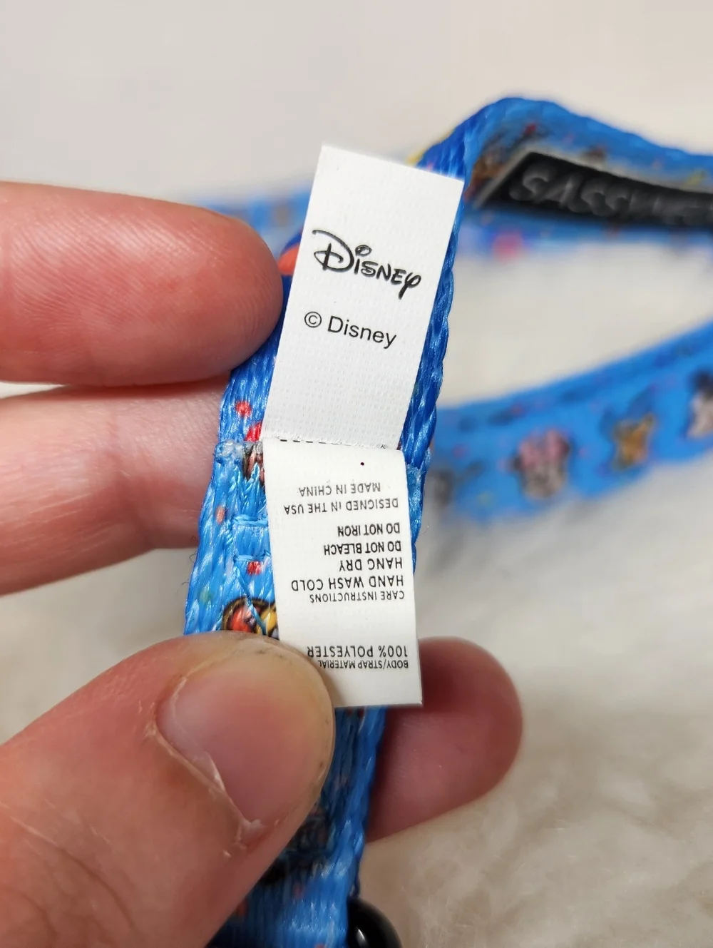 Sassy Meow Cat Leash Disney Mickey Characters